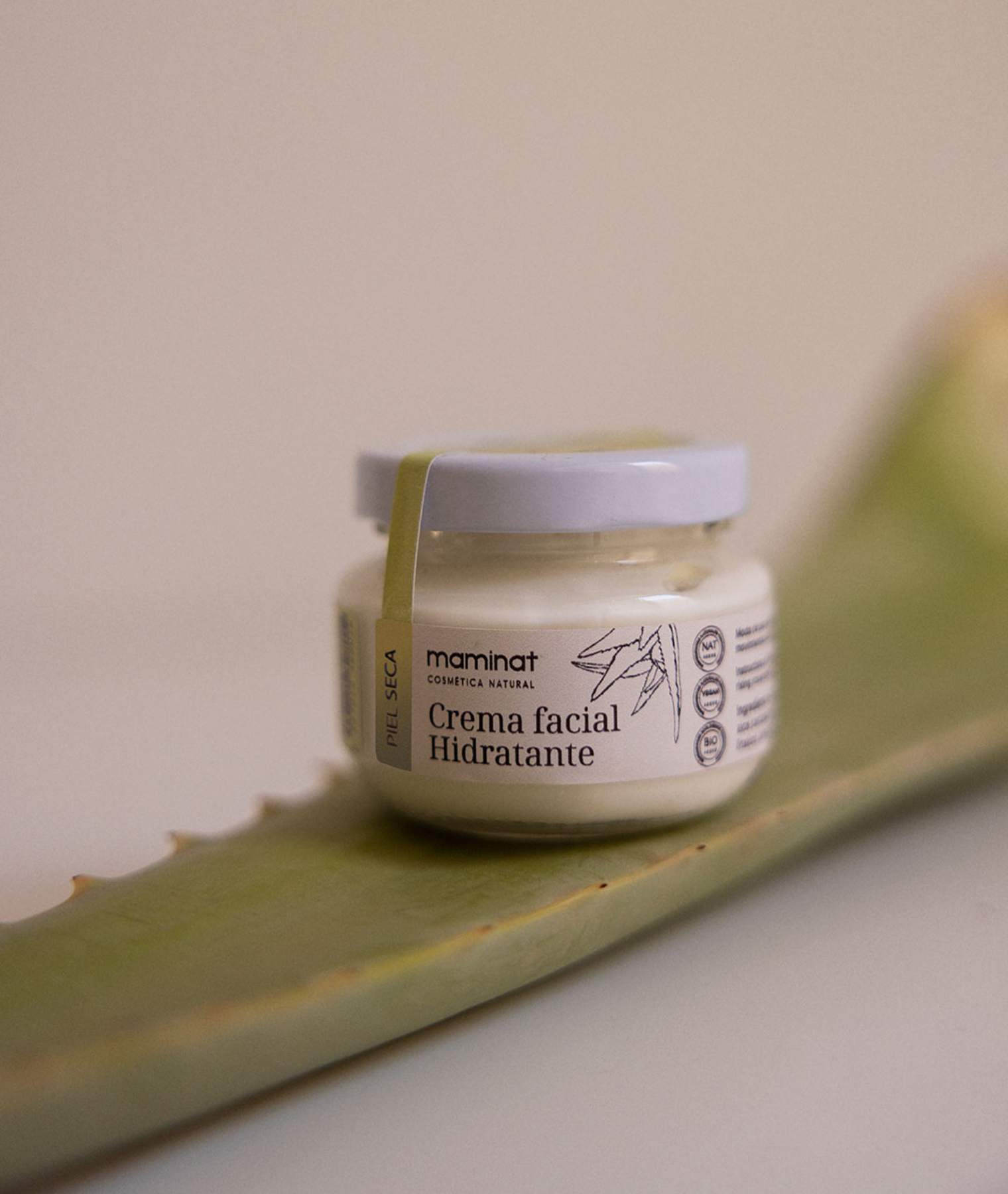 crema hidratante piel seca. Maminat, cosmética natural