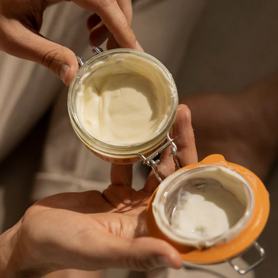 Crema corporal. Maminat. Cosmética natural