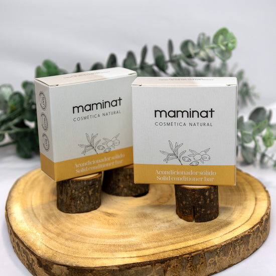 Acondicionador sólido ecológico enriquecido con mantecas de karité y cacao para cabello suave y brillante